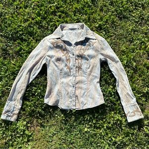 Patch design button up long sleeve - size M